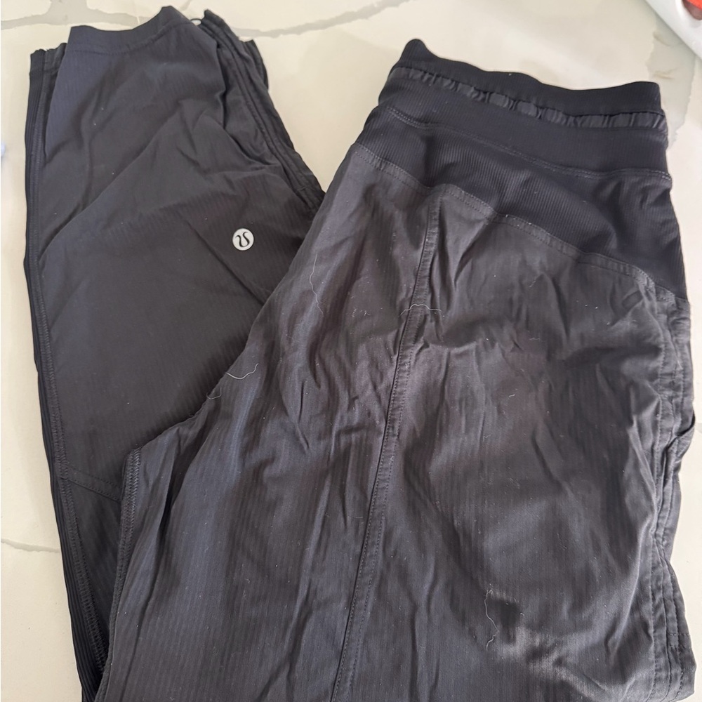 lululemon athletica Dance Studio Mid-Rise Cropped Pant